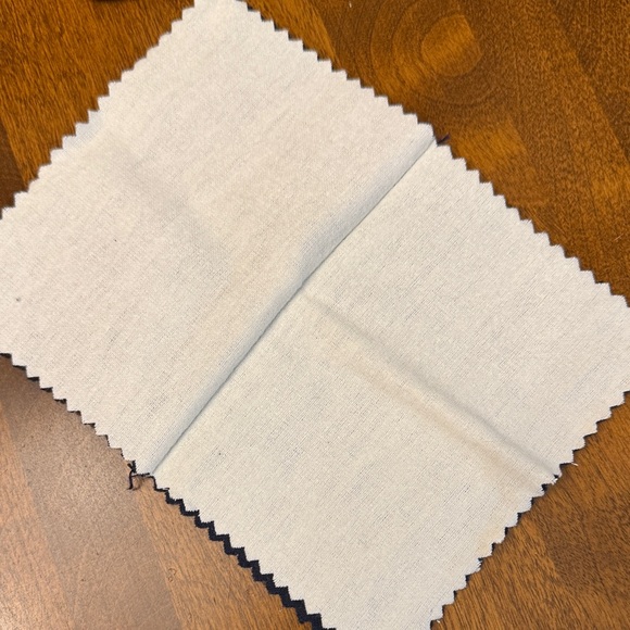 Ippolita Navy Pouch (4.75” x 4”) and Gold Lettering Cloth (6” x 4”) Set - Picture 4 of 4